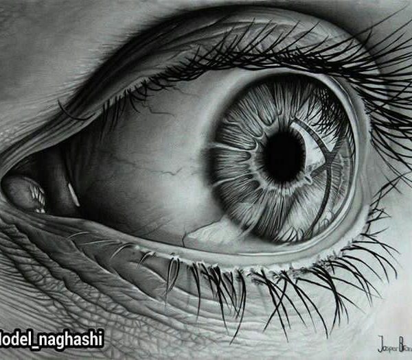 مدل نقاشی چشم سیاه قلم